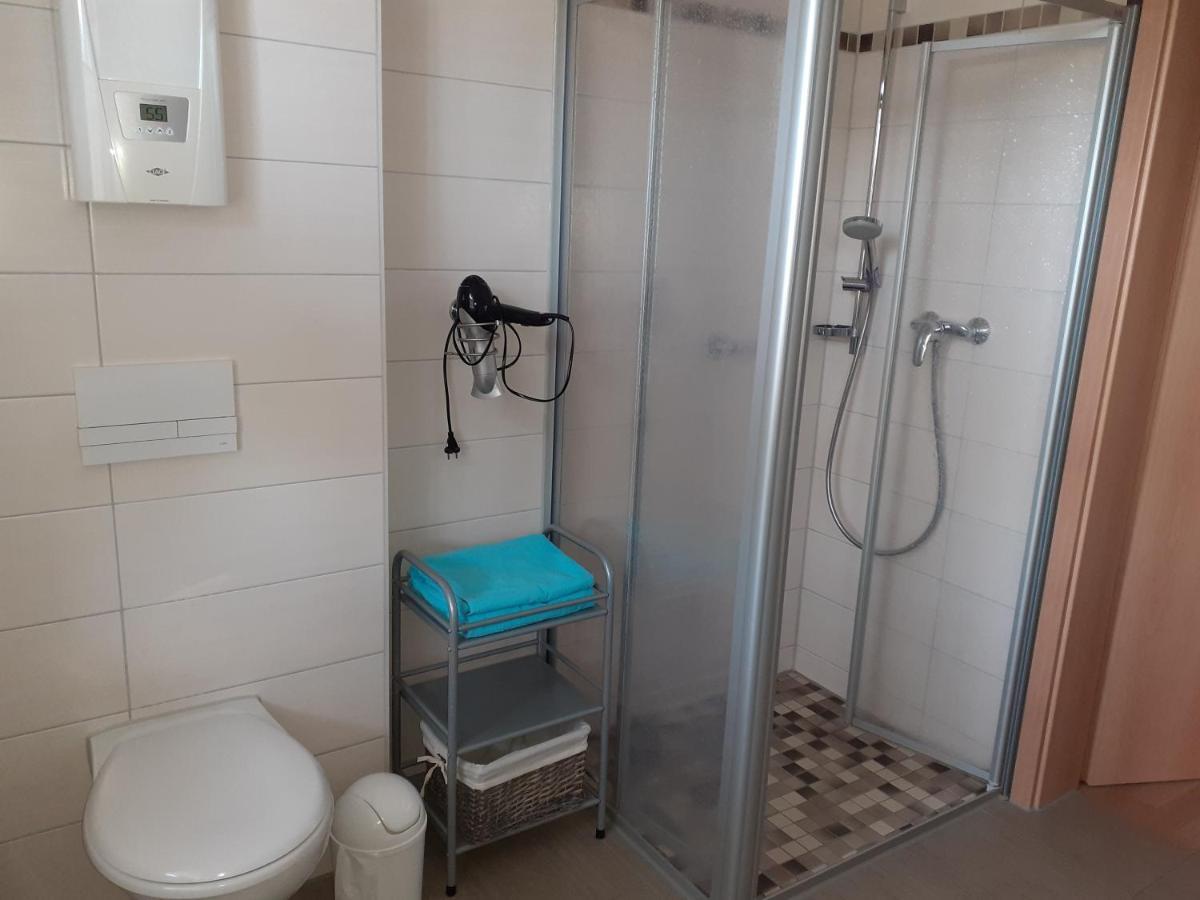 Ferienwohnung - August-Bebel-Str. 19 Oelsnitz  Buitenkant foto